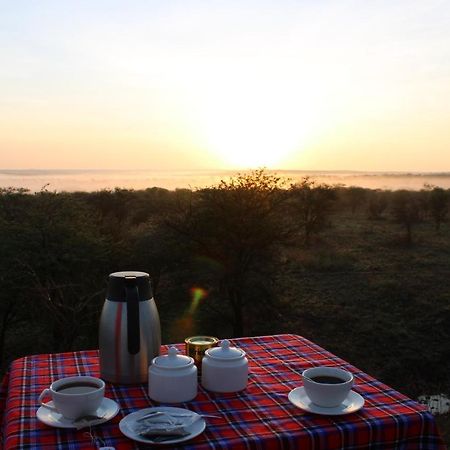 Osero Serengeti Luxury Tented Camp Banagi Экстерьер фото