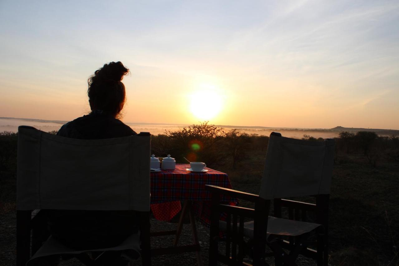 Osero Serengeti Luxury Tented Camp Banagi Экстерьер фото