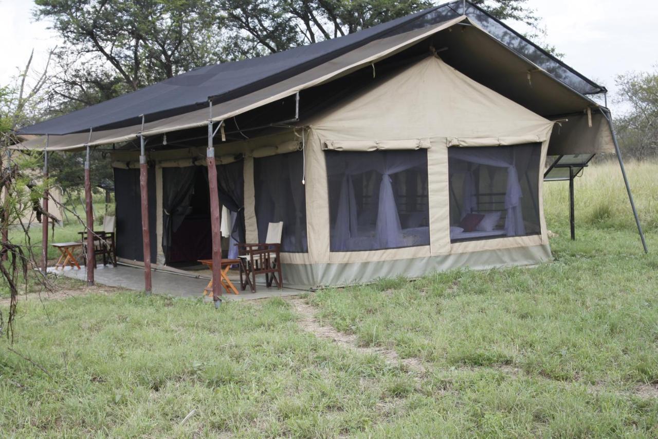 Osero Serengeti Luxury Tented Camp Banagi Экстерьер фото