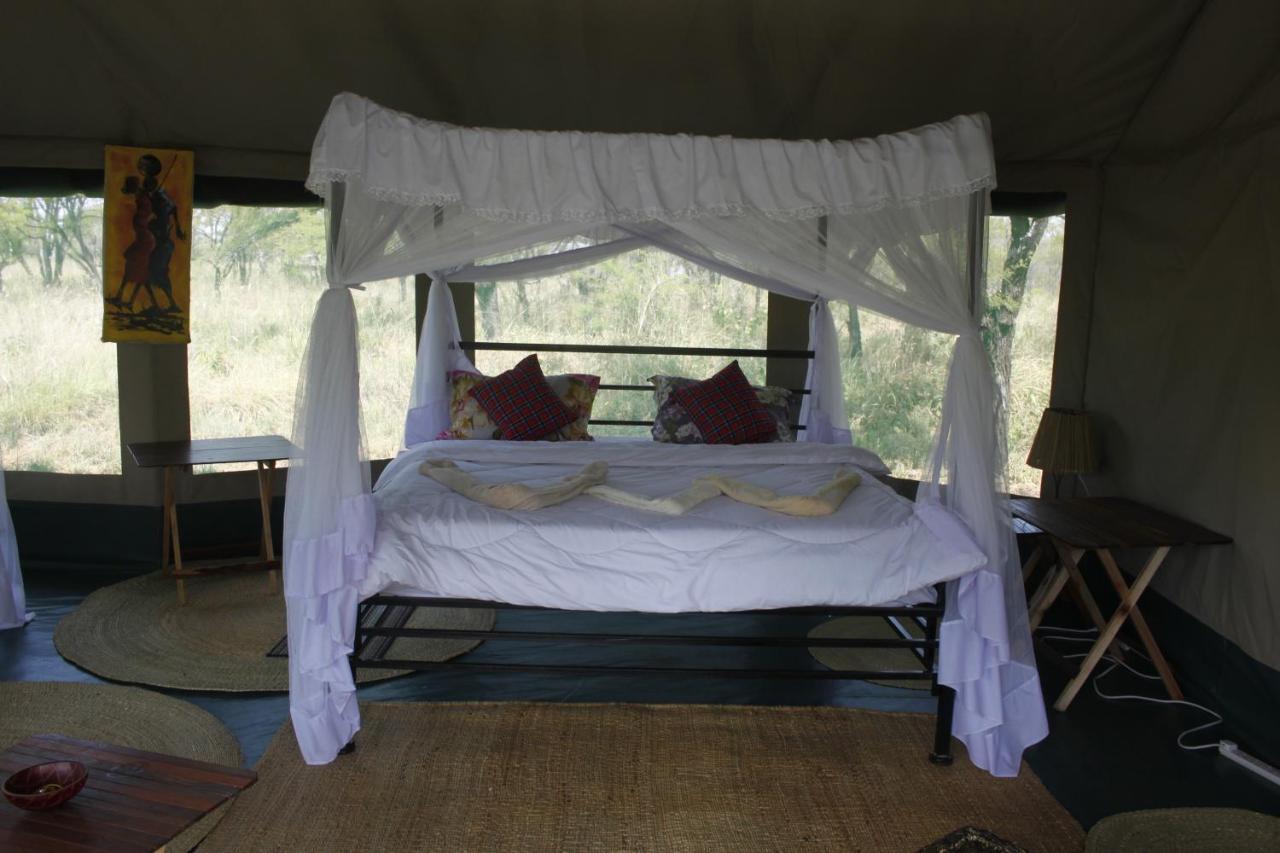 Osero Serengeti Luxury Tented Camp Banagi Экстерьер фото