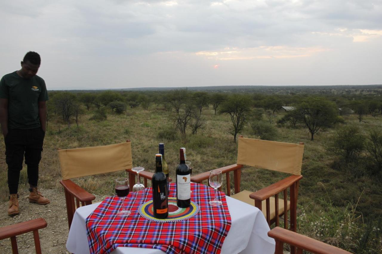 Osero Serengeti Luxury Tented Camp Banagi Экстерьер фото