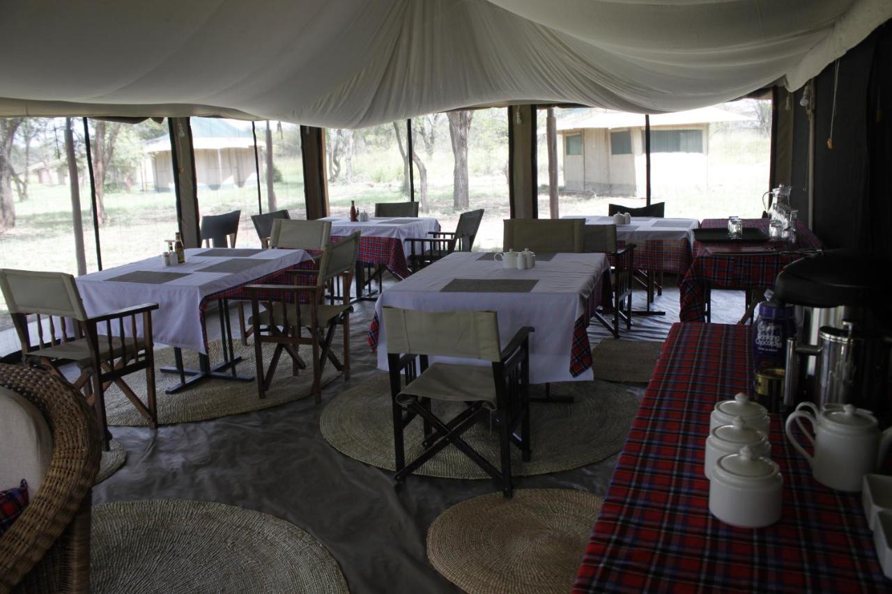 Osero Serengeti Luxury Tented Camp Banagi Экстерьер фото